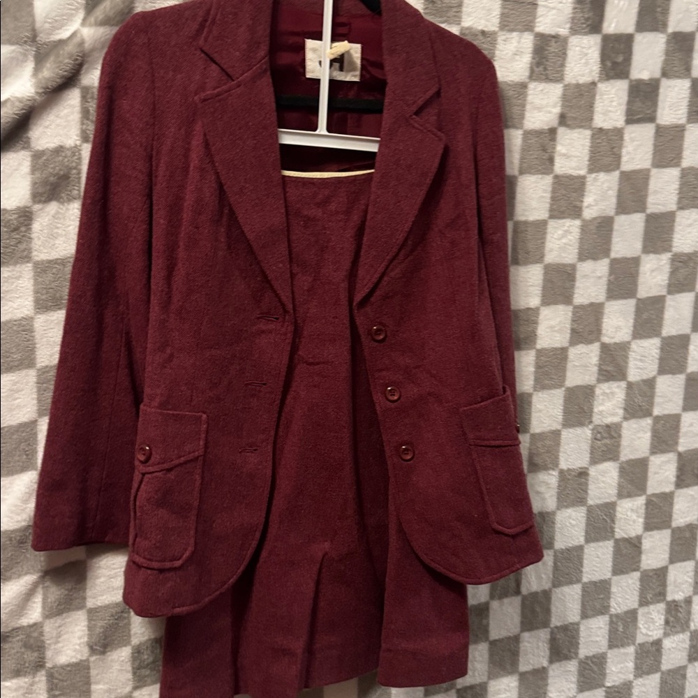 Junior House Women’s Burgundy Wool Line Suit Skirt & Blazer Size 4/5 & 8/9 - Picture 5 of 10